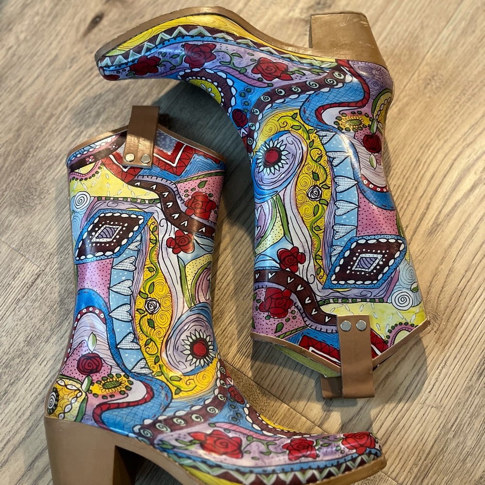 Women’s Bops Vibrant Multicolor Heeled Boots